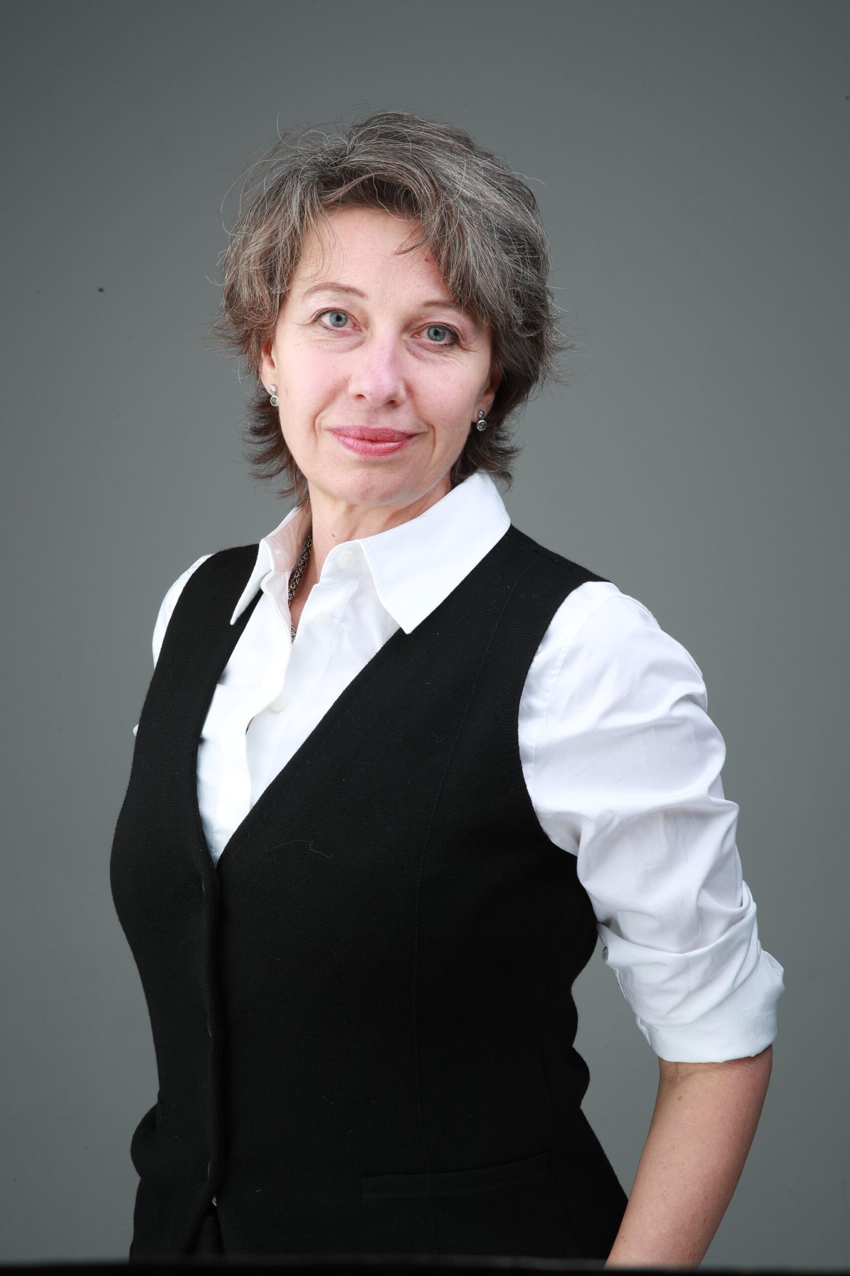 Pseudokode er enkelt – politikk er vanskelig. KI-budene bygger broen