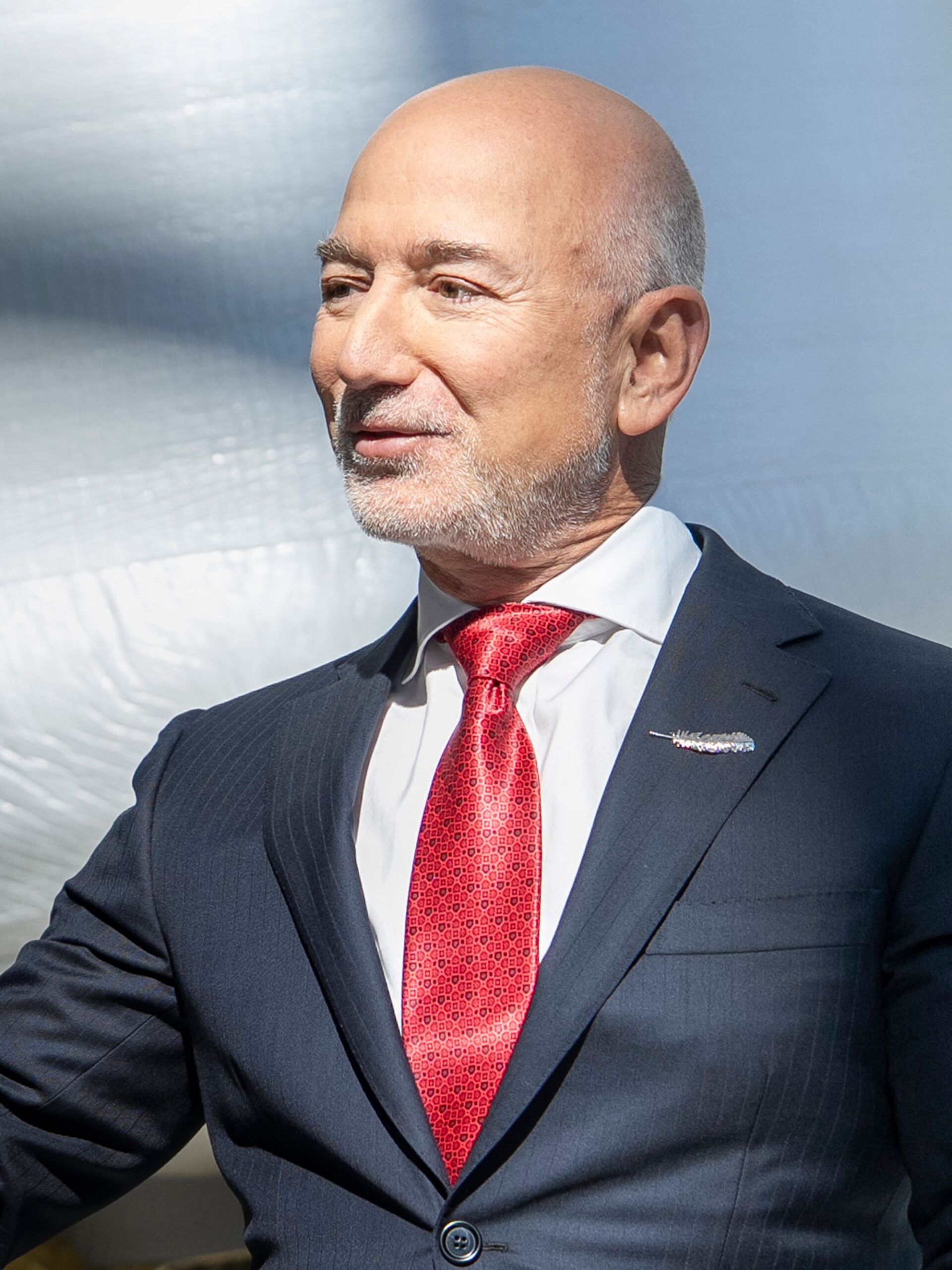 [Ekstra] Storsatsing: Bezos vil bruke KI til å øke velstanden for alle